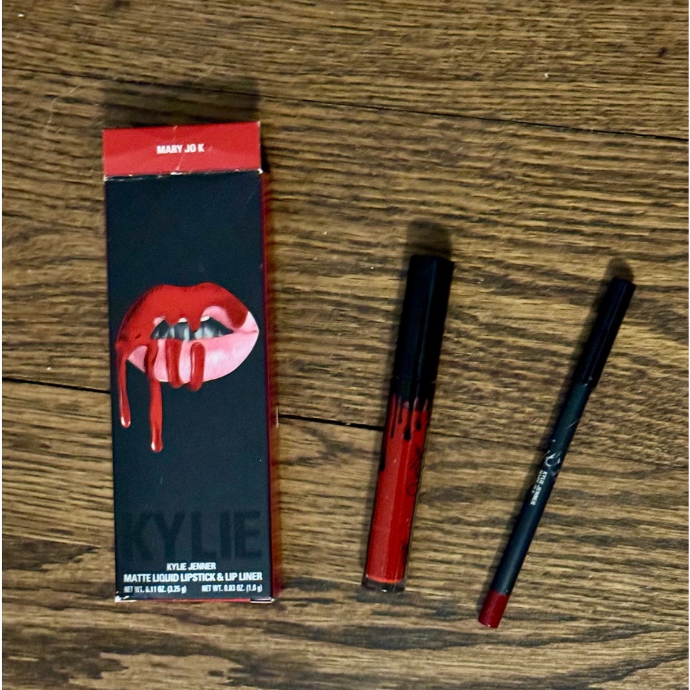 Kylie Cosmetics Matte Lip Kit - Mary Jo K